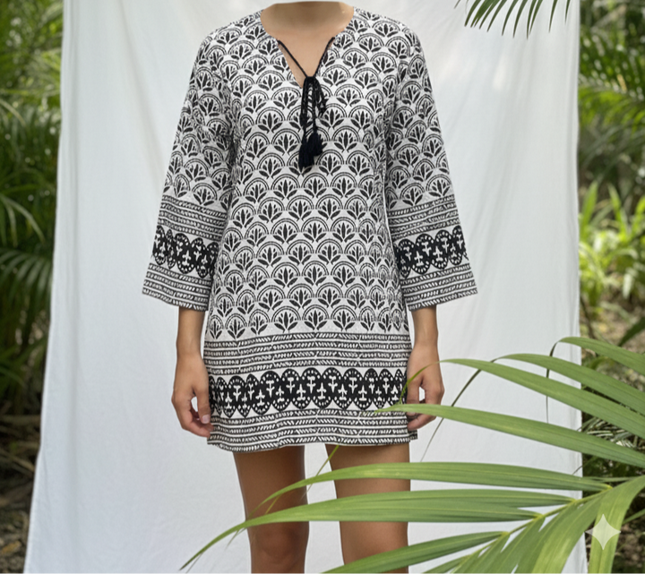 Sample Ananda Tunic – Lotus Print