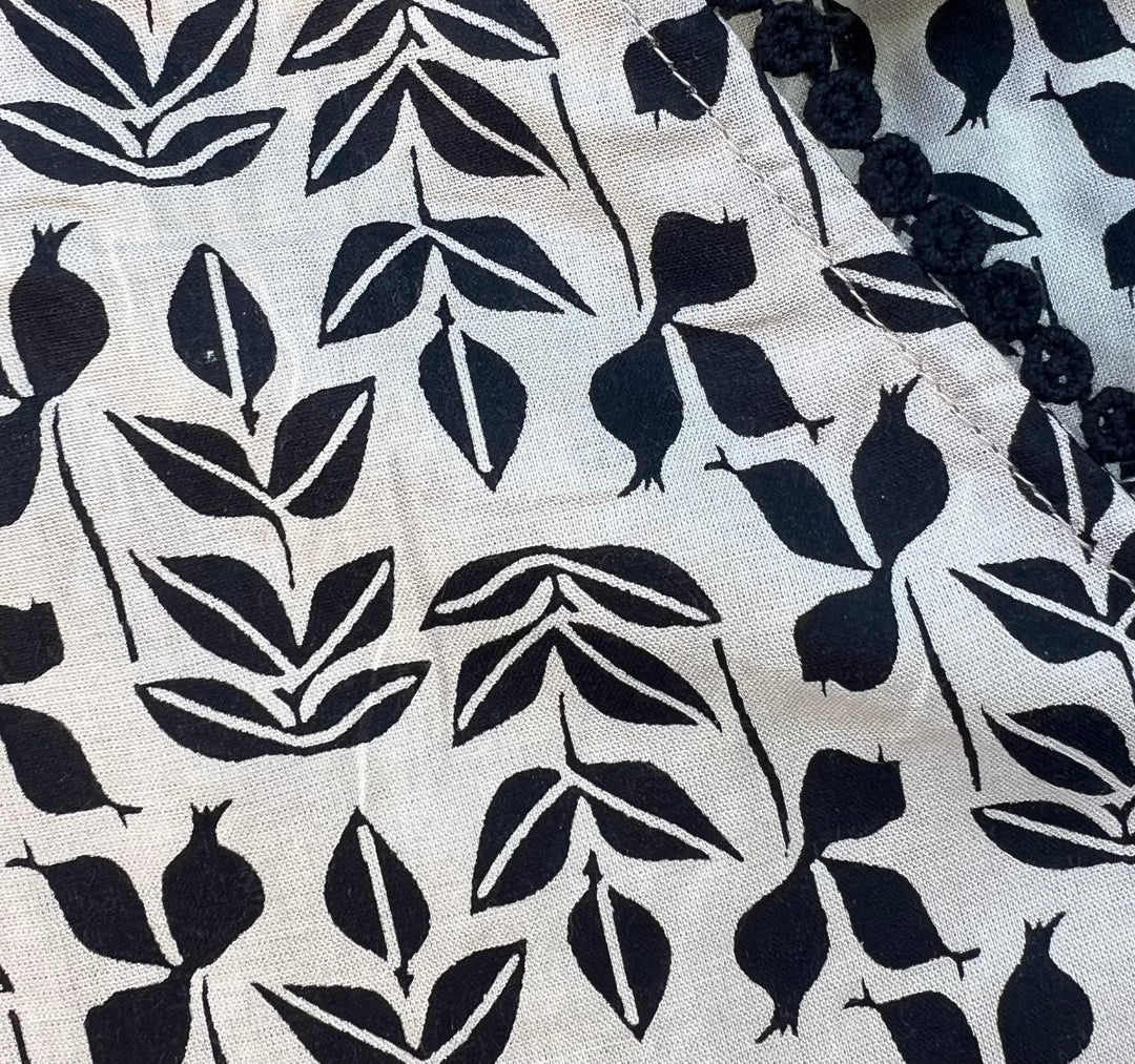 leaf dress close up