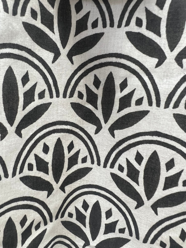 Sample Ananda Tunic – Lotus Print